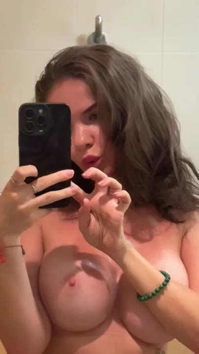 Do U Like My Oil Tits Brunette Brunette Porn Feat Lyfigees Xhamster