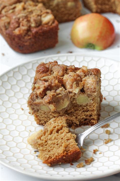 Vegan Apple Cinnamon Crumb Cake Munchmeals By Janet