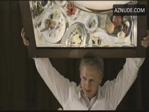 SARKA PETRUZELOVA Nude AZNude