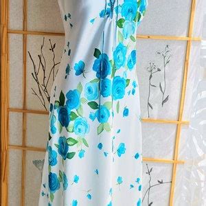 Vintage Lingerie Set White Blue Floral Kimono Style Robe And Long Nightgown Bougie Boudoir