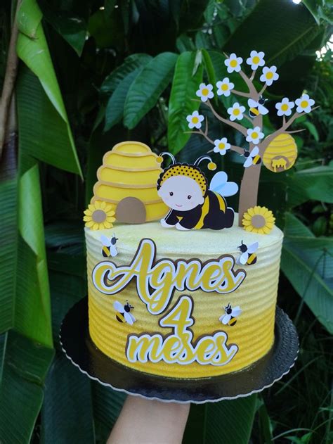 Bolo Abelha Chantilly - Bolo de chantilly de abelhinha | Bolo tema abelhinha, Bolo abelha, Bolo ...