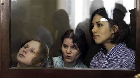 Pussy Riot Elles sèment le chaos en Russie Vidéos