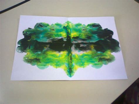 Borboleta Com Tinta Guache - Cafofo da Coruja: Pintura com tinta guache/borboleta