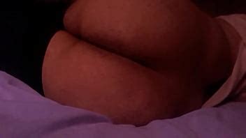 Putinho mostrando o rabão gostoso XVIDEOS