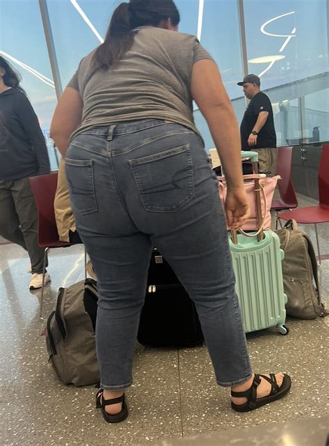 Big Ass BBW At Airport Tight Jeans Forum