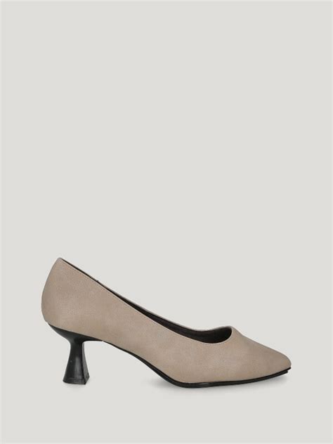 Zapato de Tacón Bajo Nude Milán