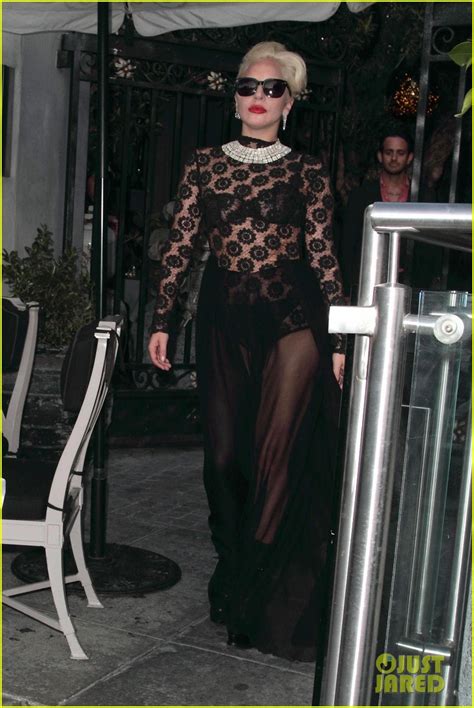 Lady Gaga S American Horror Story Hotel Character Drinks Human Blood Loves Sex Photo