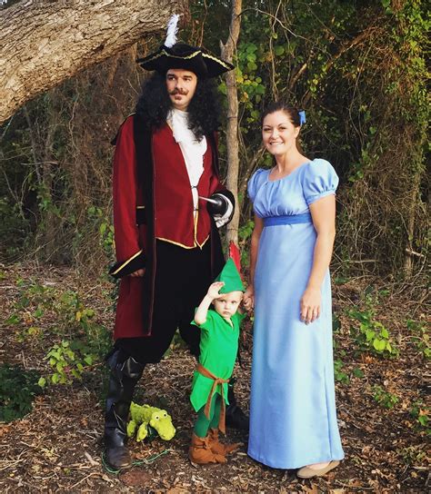 Peter Pan Wendy Darling Even Captain Hook - Pet Spare