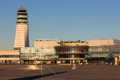 ubernahmeangebot fur flughafen wien