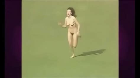 Running Naked Beach Search XVIDEOS