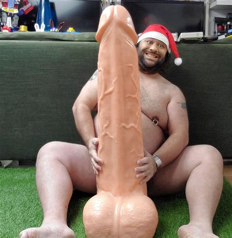 Xmax Chubby Santa Shoots 39 Nude Pics XHamster