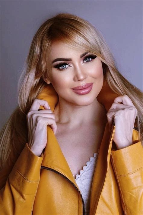 Beautiful Tatiana Y O From Krivoy Rog With Blonde Hair Id Ladadate