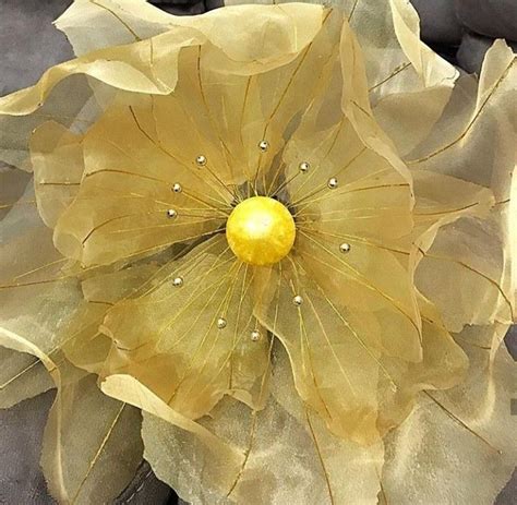 Пин от пользователя Елена Овчарова на доске Фоамиран | Гигантские цветы ...