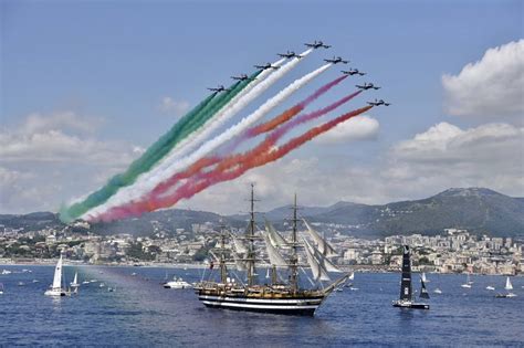 L Amerigo Vespucci Salpa Per Il Giro Del Mondo Le Foto