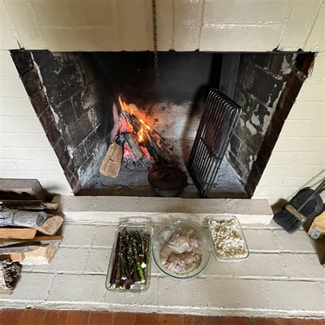 how to cook in a fireplace
