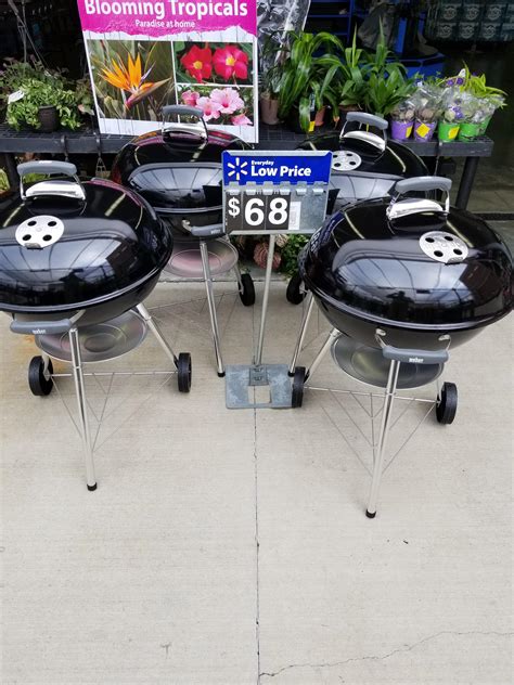 Weber 22" Kettles at WalMart! Officially have my first Weber! : r/grilling