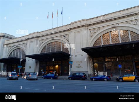 Train Station Barcelona Stock Photo - Alamy