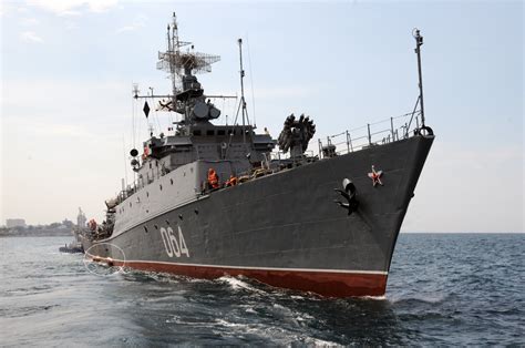 МПК-221 пр. 1124М — Каропка.ру — стендовые модели, военная миниатюра