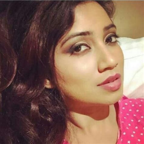 Shreya Ghoshal Sweetest Singer Celebrity Crush Shreya Ghoshal Hot Beauty