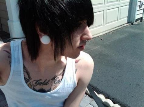 Pin By Zapata Parra On Hair Piercing Hot Emo Guys Scene Punk
