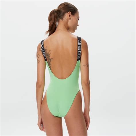 Calvin Klein Scoop Back One Piece Kad N Ye Il Mayo Kadin Mayo Bikini