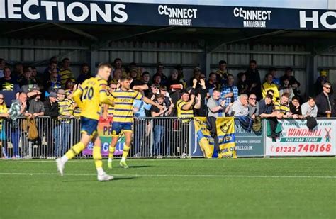 Eastbourne Borough Torquay United Gulls Fight Back For Draw On