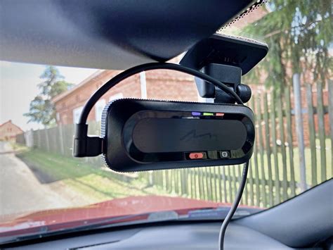 Mio MiVue J85 – test kamerki samochodowej bez ekranu