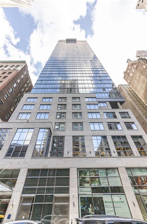 Solari at 42 West 33rd Street in Midtown South : Sales, Rentals