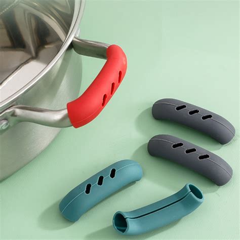 Happy Date Pieces Silicone Hot Handle Holder Non Slip Pot Holders Cover Assist Hot Pan Handle