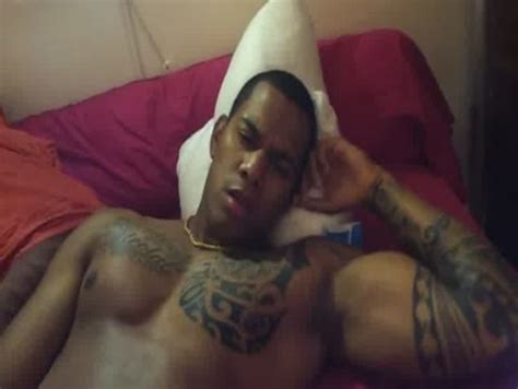 negao gostoso gozando muito Videos Sexo Gay Assistir Videos de Sexo e Porno Gay Grátis