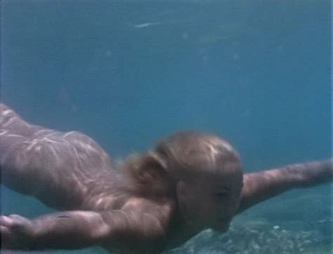 V Ronique Jannot Nude Pics Page