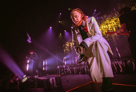 Live Review Frank Carter And The Rattlesnakes Dark Rainbow Tour