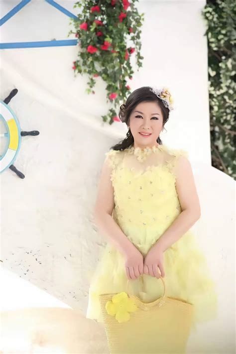 On Twitter Milf Mature Asian Chinese Photograph