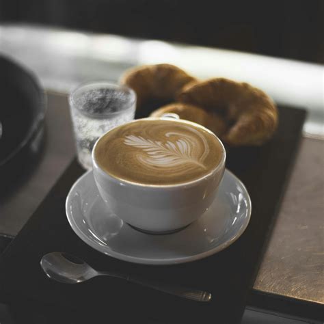 Brick Lane Coffee Shop - Premium Coffee & Fresh Pastries in London