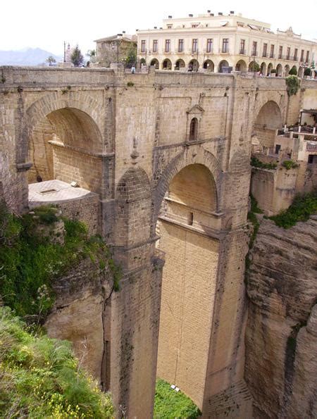 Puente Nuevo Tajo De Ronda Site Officiel De Tourisme D Andalousie