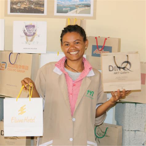 YESHI – Teki Paper Bags