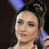 Photos Caroline Receveur En Bikini Au Bout Du Monde Elle Fait Monter