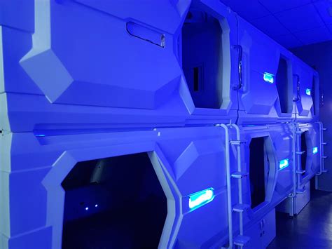 Best Price on MET A Space Pod @ Chinatown in Singapore + Reviews