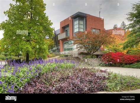 Coquitlam city hall hi-res stock photography and images - Alamy