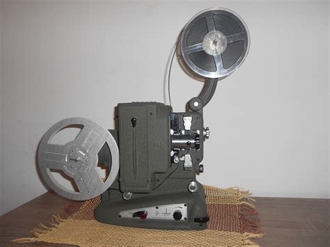 KINO PROJEKTOR 8mm - Kupindo.com (26107029)