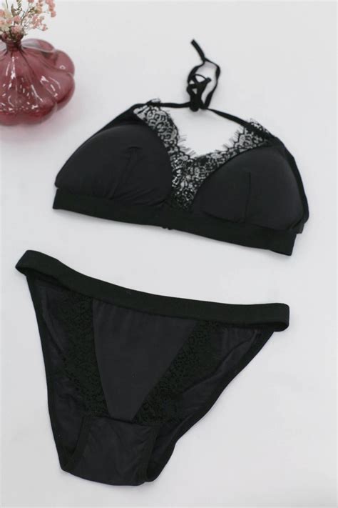 AMIE 2 PC LINGERIE SET IN BLACK ShopperBoard
