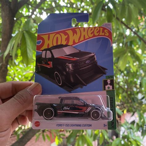 Jual Hot Wheels Ford F Lightning Custom Kota Bekasi Garagesiabu