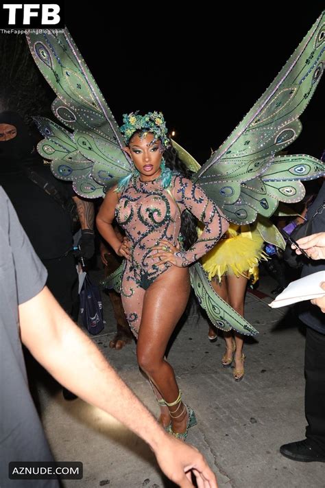 Megan Thee Stallion Sexy Seen Showing Off Her Hot Body At Her Halloween Party In Los Angeles