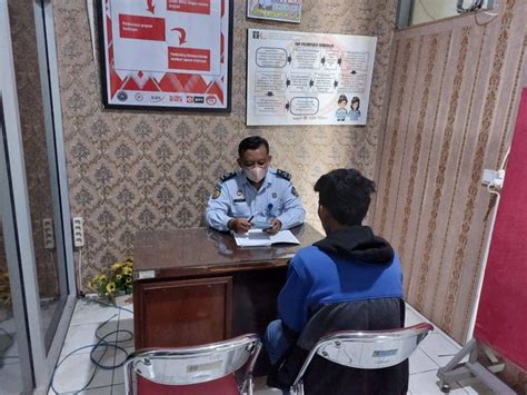 Pk Madya Bapas Semarang Lakukan Intake Process Terhadap Klien Asimilasi