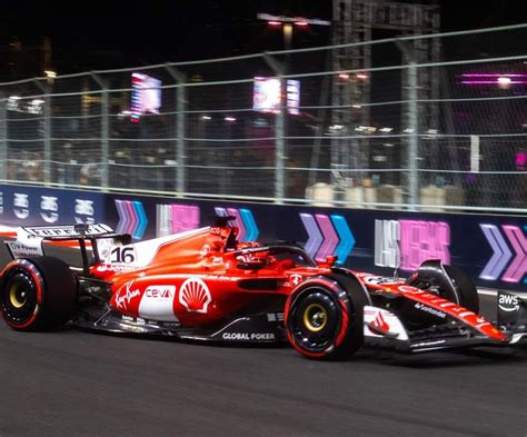 F1 Ferrari In Grande Forma A Las Vegas Leclerc In Pole Position In