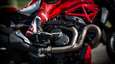 Ducati Monster R The Most Powerful Naked In Bologna DriveMag Riders