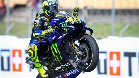 Lima Sosok Yang Diincar Valentino Rossi Agar Yamaha YZR M1 Ngacir Di