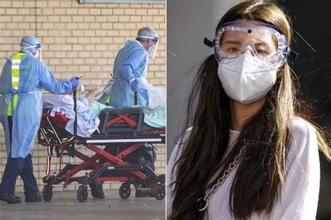 Police Officer Performs Sex Act On Her Male Colleague Inside Patrol Car As They Receive Call