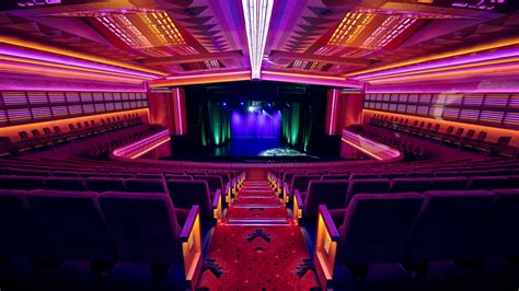 The Enmore Theatre Plan A Visit To Sydney S Coolest Live Venue