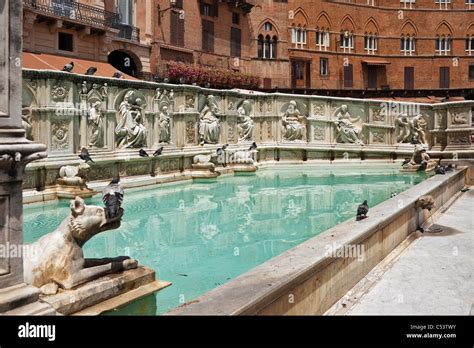 Siena Italien Siena Italy Stock Photo Alamy
